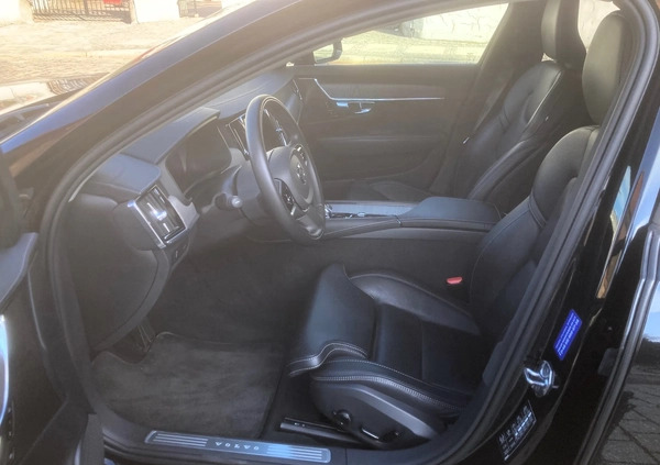 Volvo S90 cena 165000 przebieg: 56000, rok produkcji 2020 z Wrocław małe 352